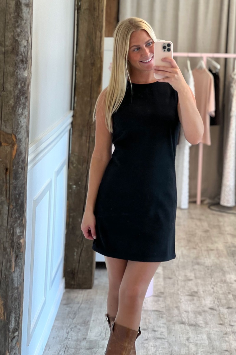 -view Kjole Tanni Dress Black